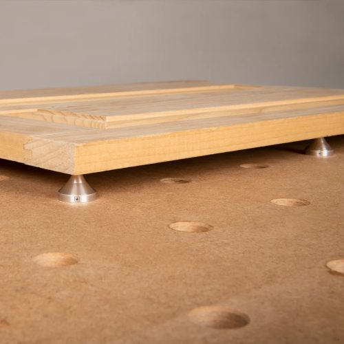 UJK alkatrész emelő tüske 20 mm-es asztalfuratokhoz