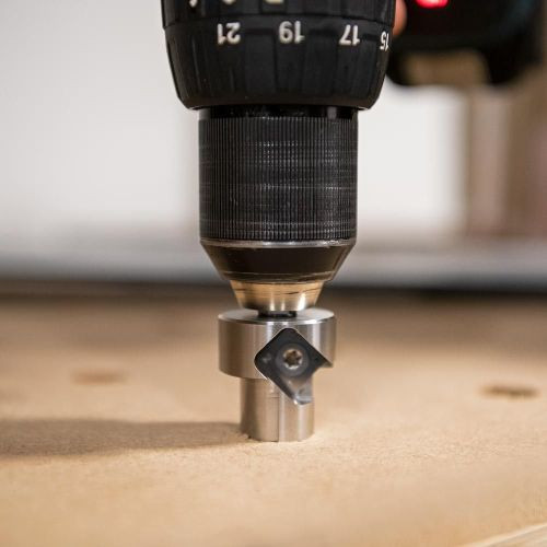 UJK kombinált zenkoló- és fúrószerszám