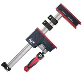 Korpusz szorító masszív 95 mm széles befogással